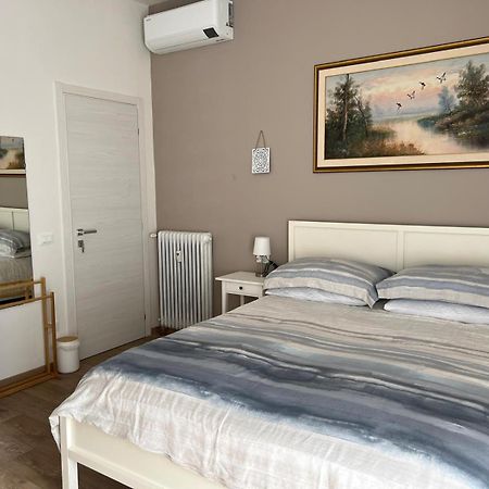 Orchidea Lägenhet Modena Exteriör bild